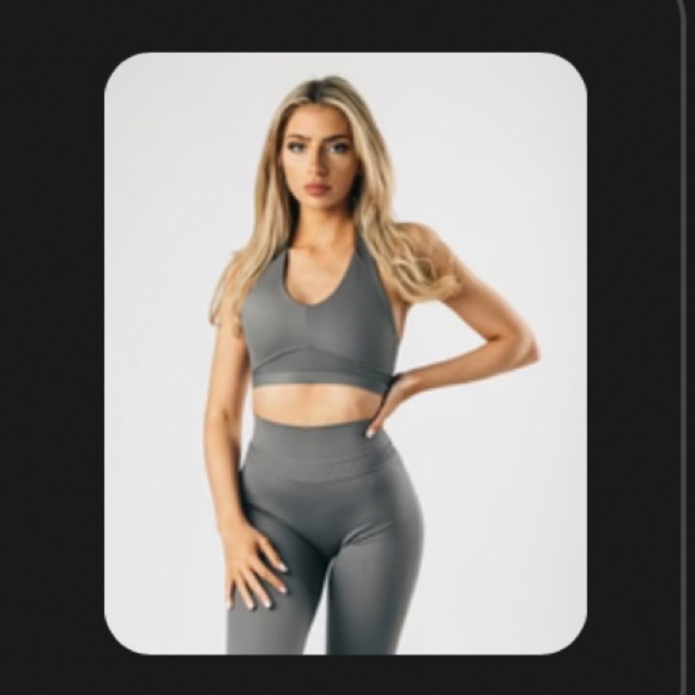 Alphalete Alphalux Harmony Bra - Quiet Shade - XS